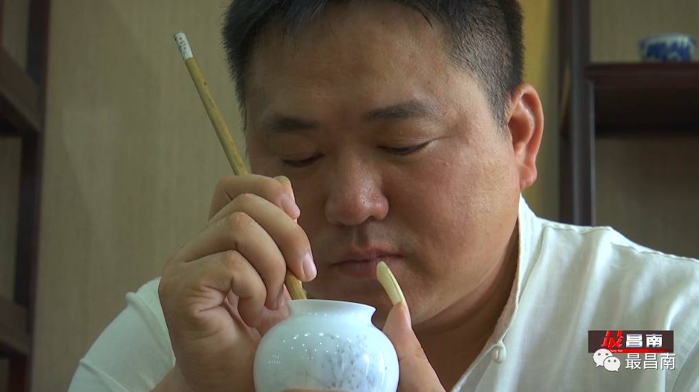 ���ӱ���