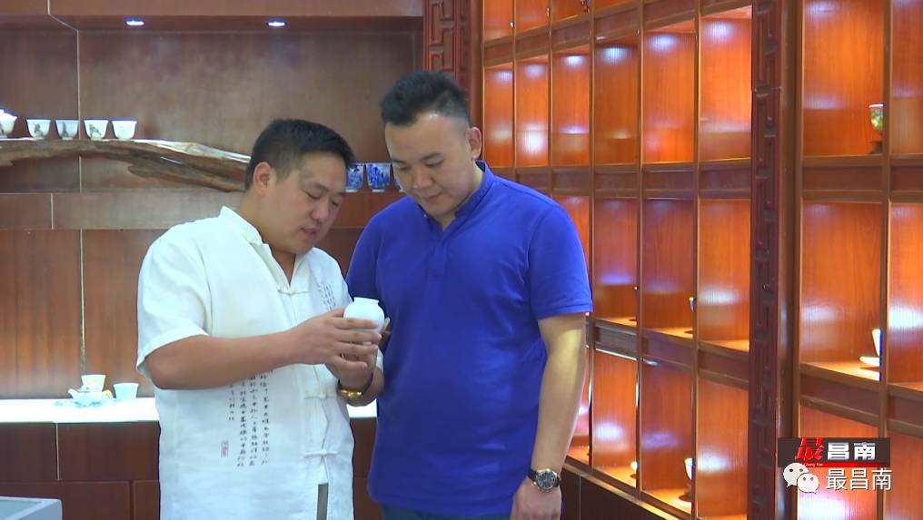 ���ӱ���